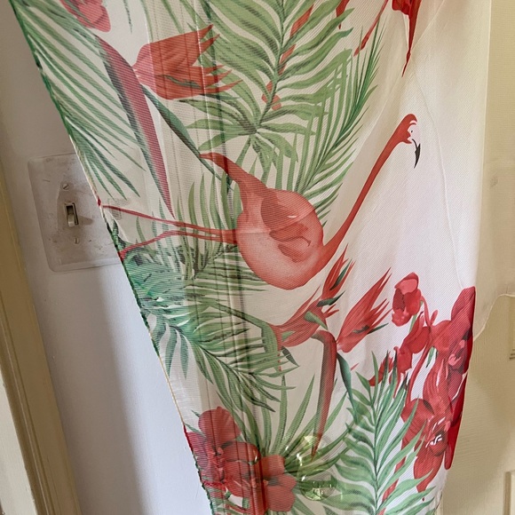 Scarf big size 52/70 but super light sheer silky - Picture 7 of 9